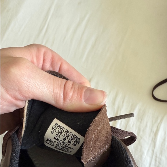 Adidas men’s Brown and White golf Sneakers size 13 - Picture 4 of 6